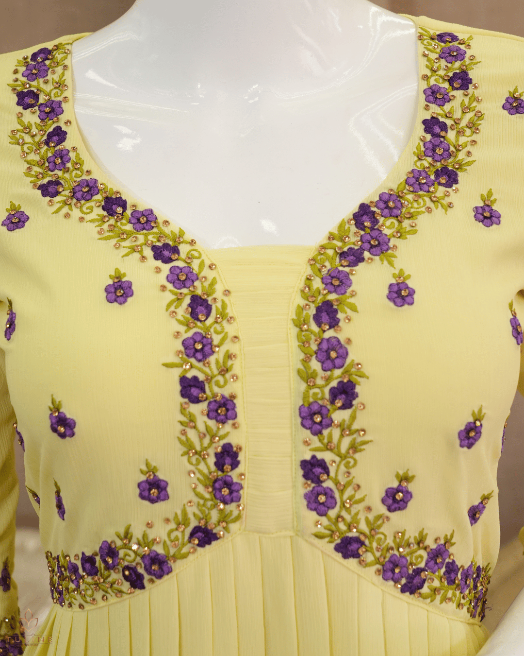 Elegant Violet A-Line Top with Golden Accents - Product Code 10310