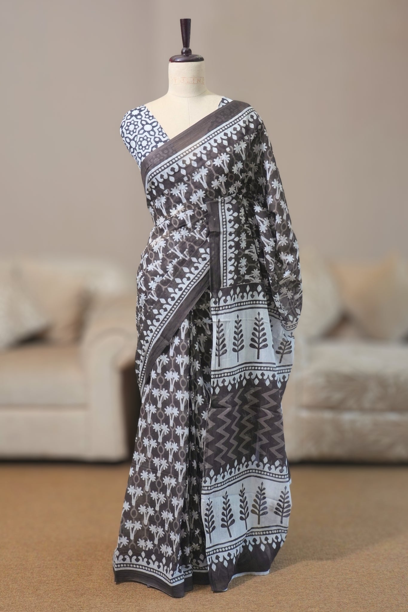 Dark Brown & White Mal Cotton Saree