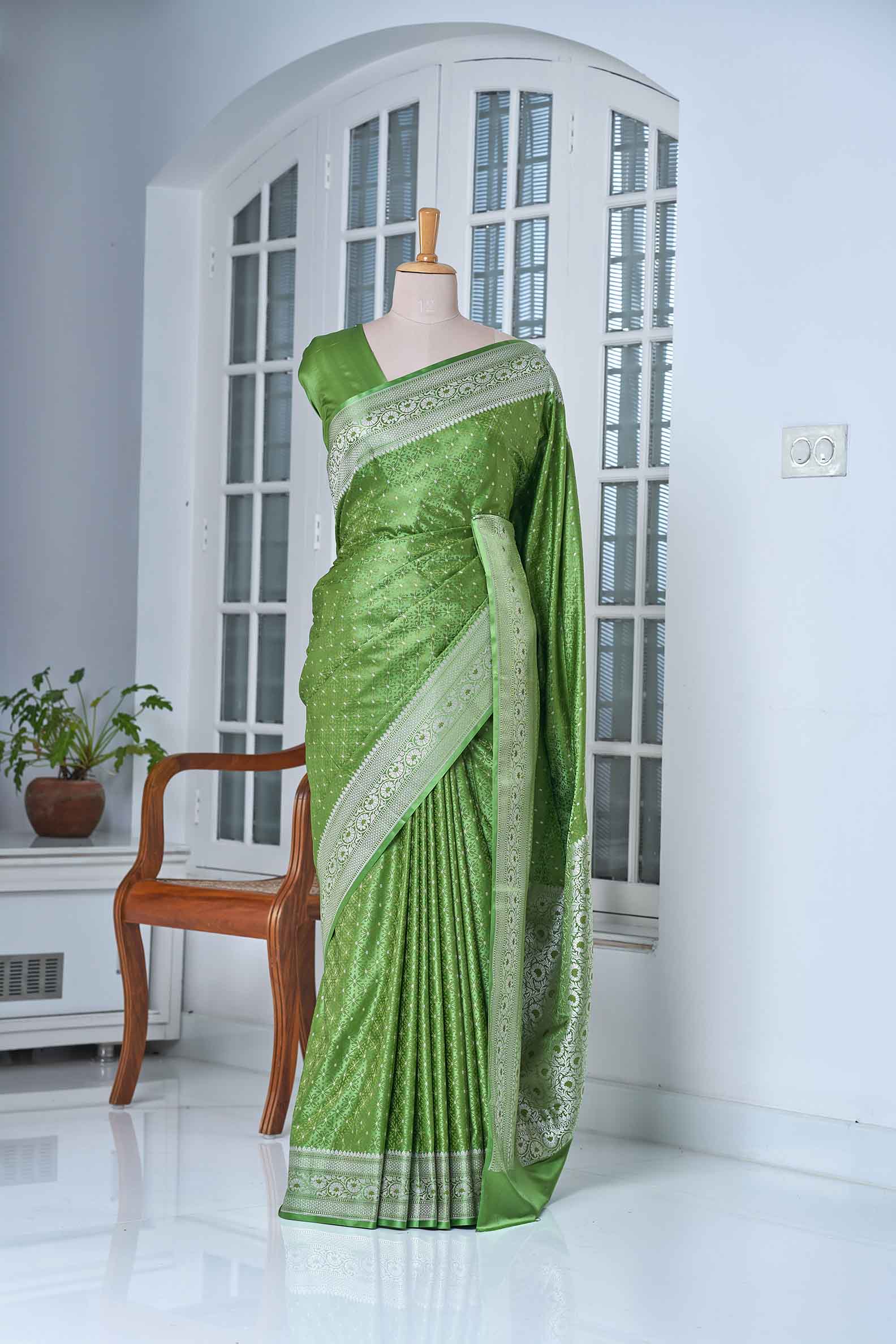 Parrot Green Banarasi Silk Saree